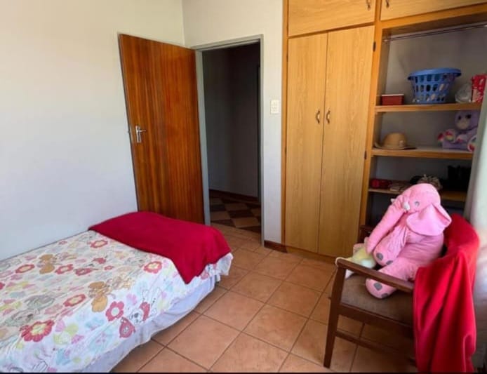 3 Bedroom Property for Sale in Riviera Northern Cape